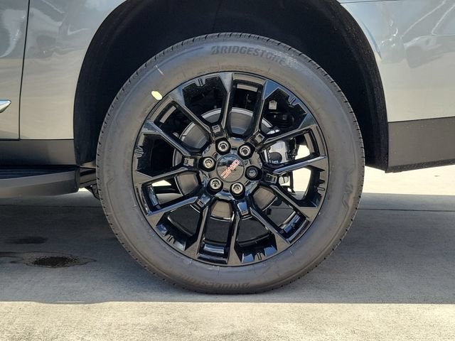 2026 GMC Yukon XL — detail view