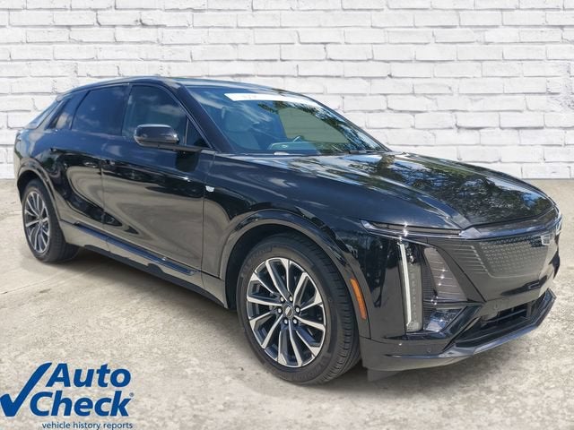 2024 Cadillac LYRIQ — detail view