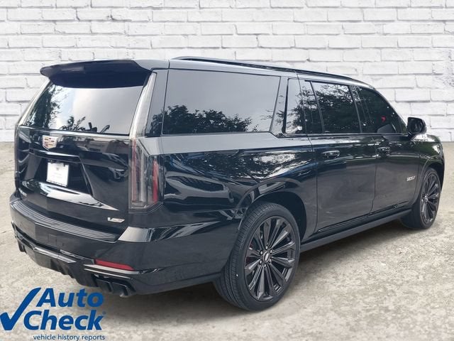 2025 Cadillac Escalade ESV — interior view