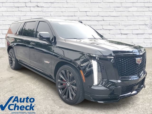2025 Cadillac Escalade ESV — detail view