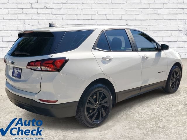 2023 Chevrolet Equinox — interior view
