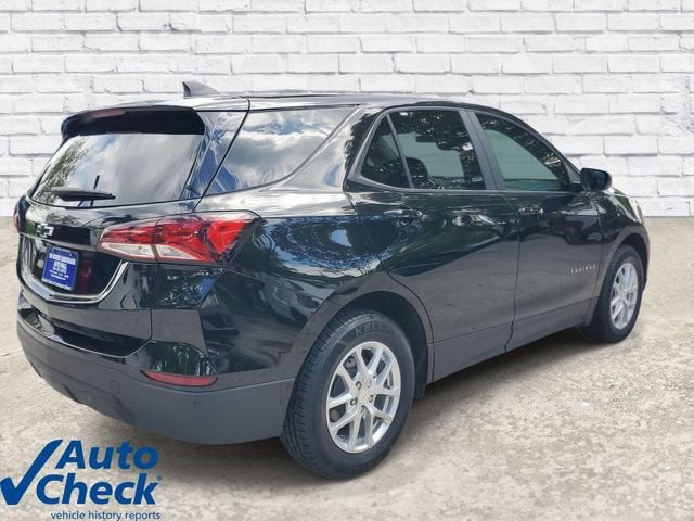 2023 Chevrolet Equinox — interior view